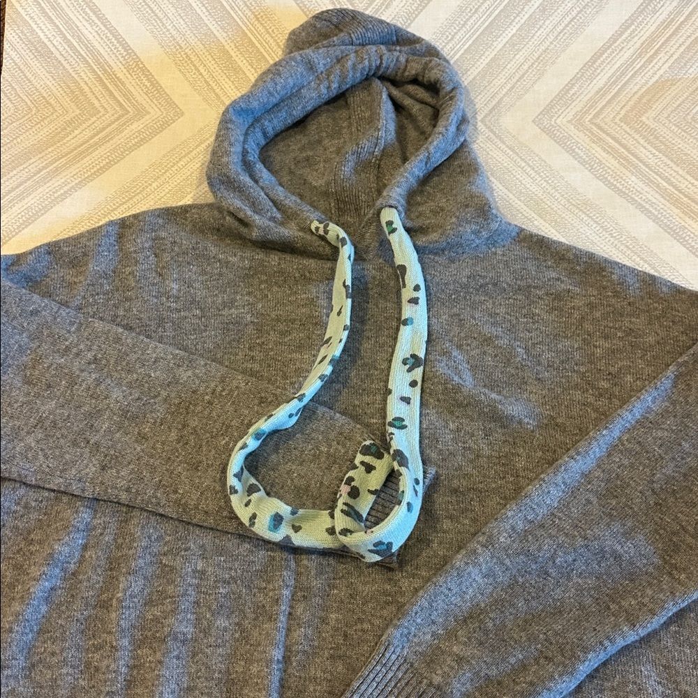 27 Miles Gray Hooded Cashmere Sweater with Patterned Drawstrings Size S